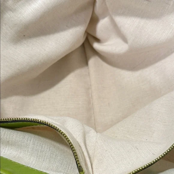 Vince Camuto Maryn Shoulder Tote Bag in the vibrant "Apple Buzz" green color - Picture 15 of 15